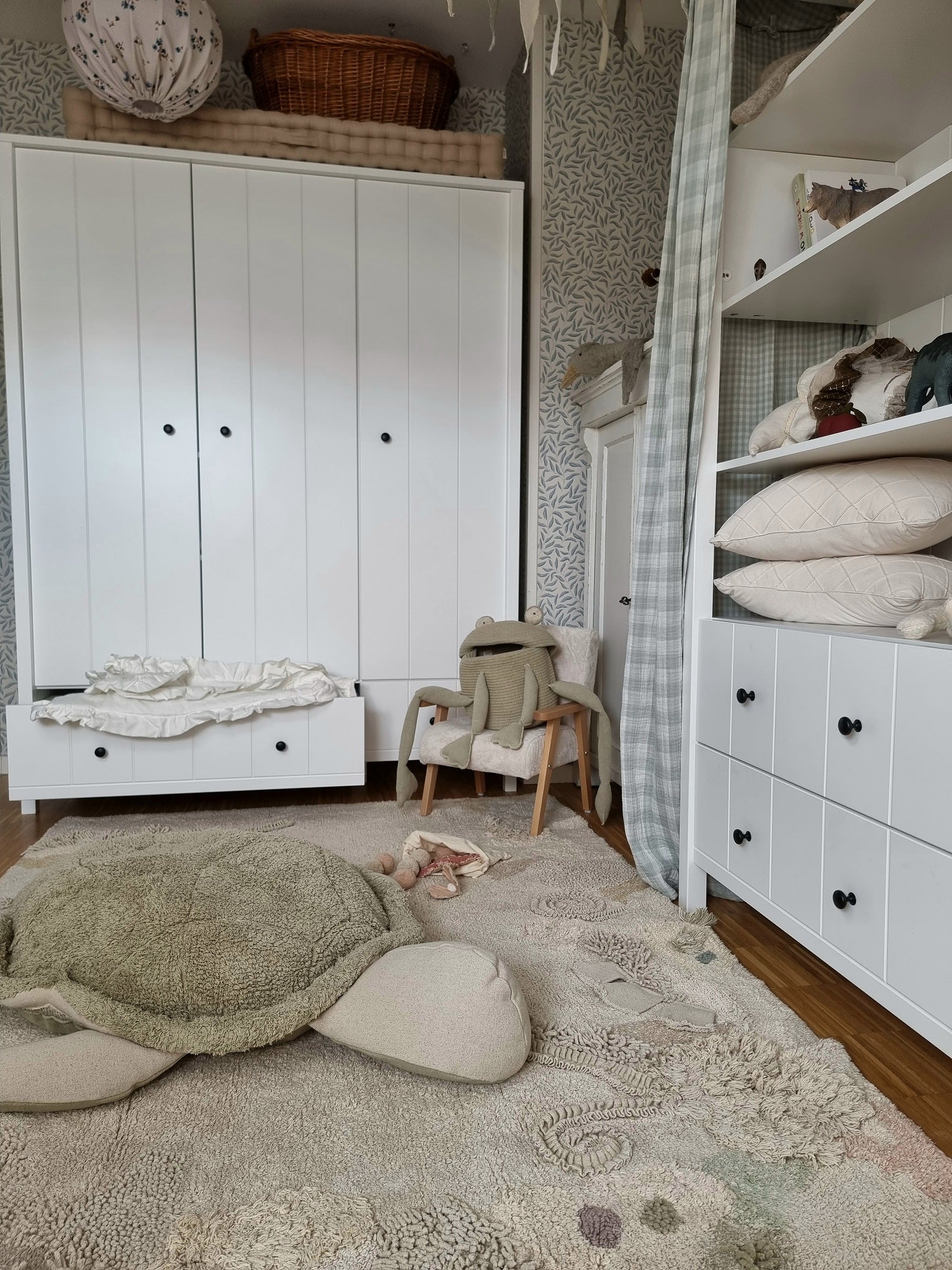 Szafa dziecięca trzydrzwiowa Allpin