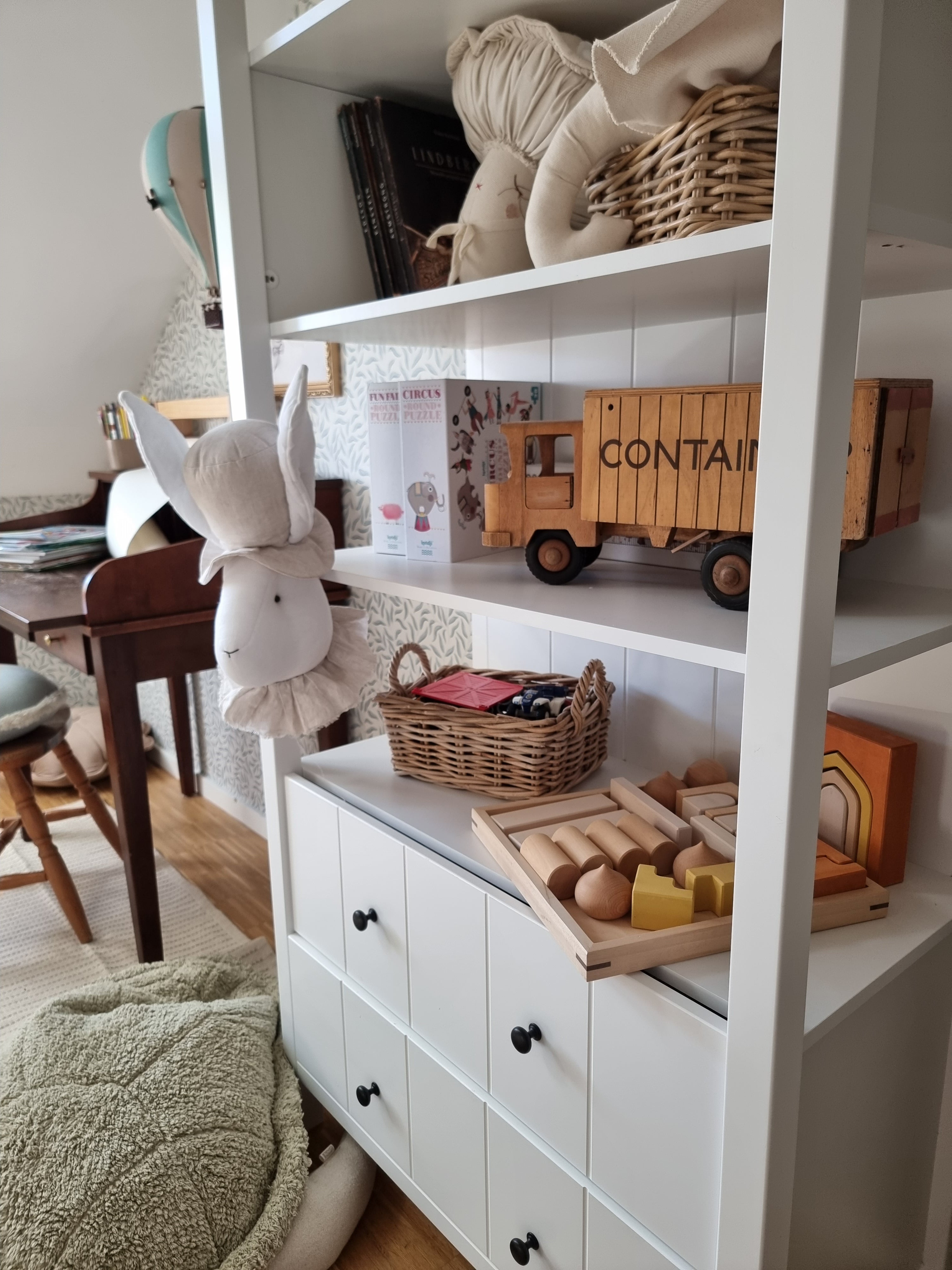 Regał dziecięcy skandynawski z szufladami Allpin