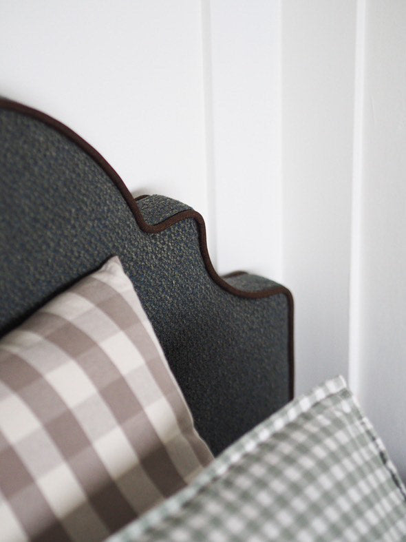 Łóżko tapicerowane Emma