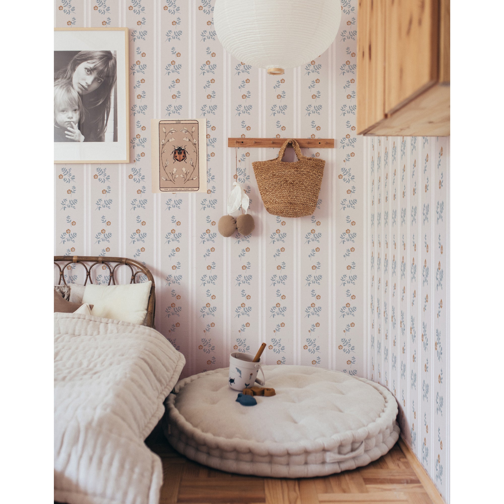 Tapeta paski i kwiatki French Cottage