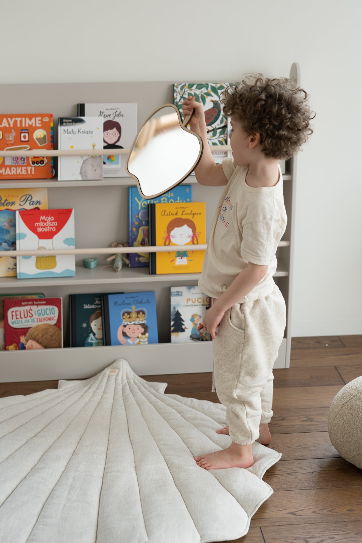 Półka biblioteczka montessori Basic - 2 kolory