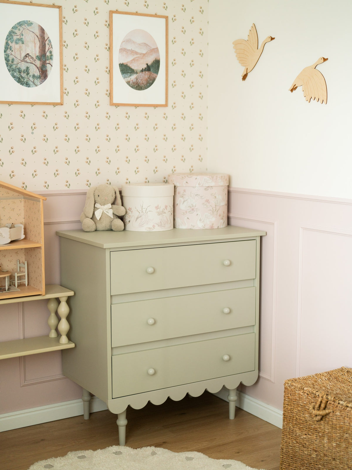 komoda Woodluck design Babushka