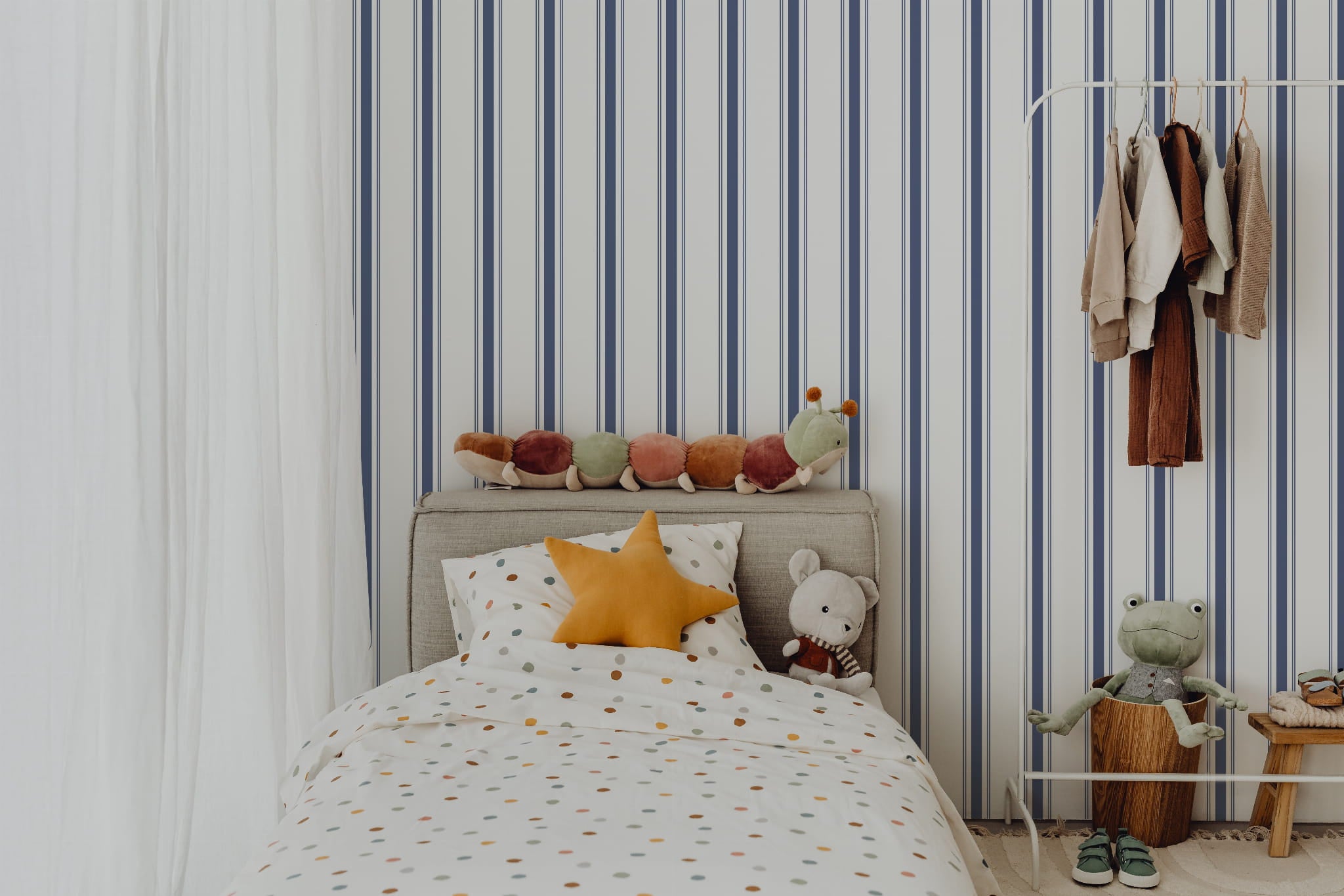 Tapeta granatowe paski