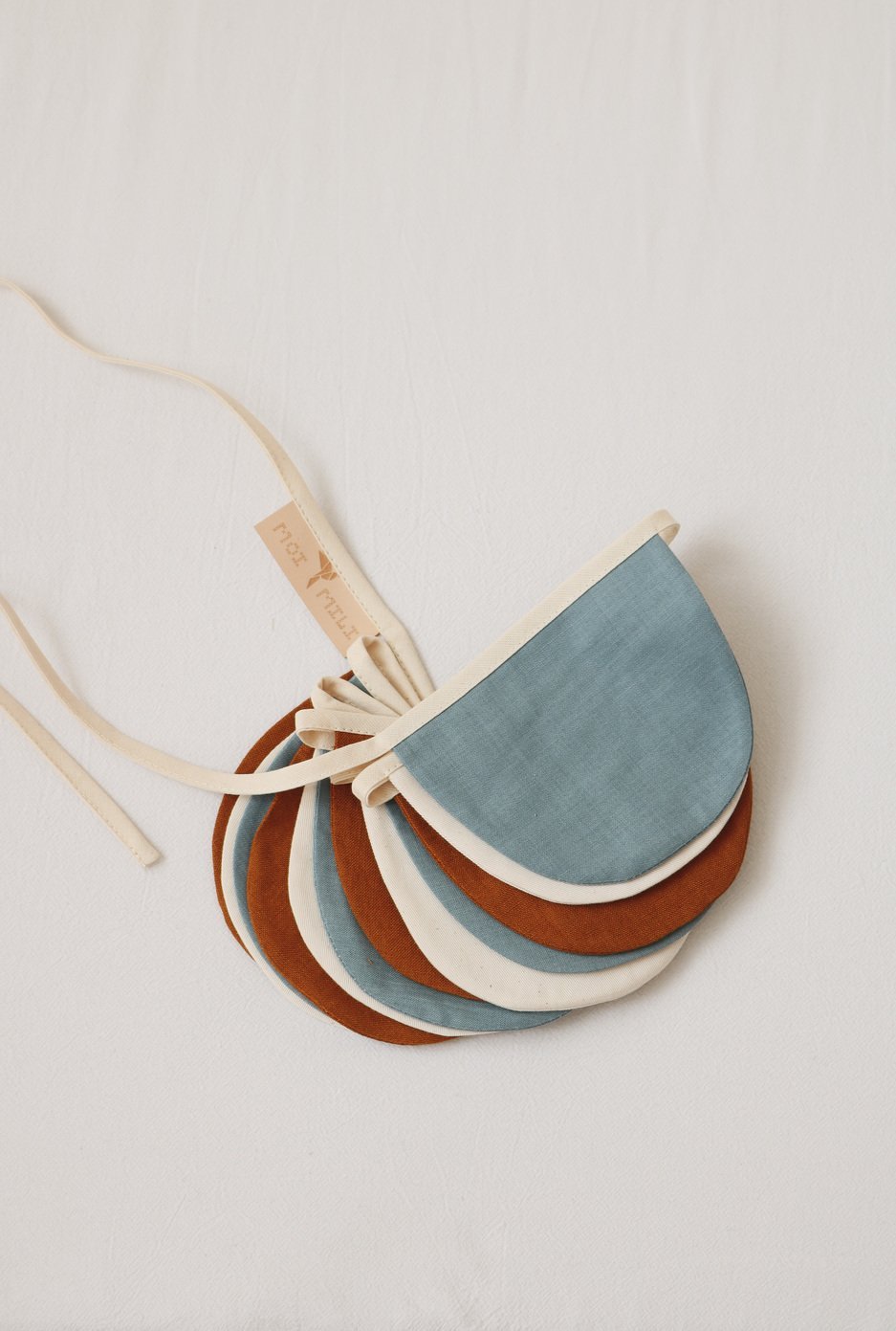 Girlanda proporczykowa półksiężyce