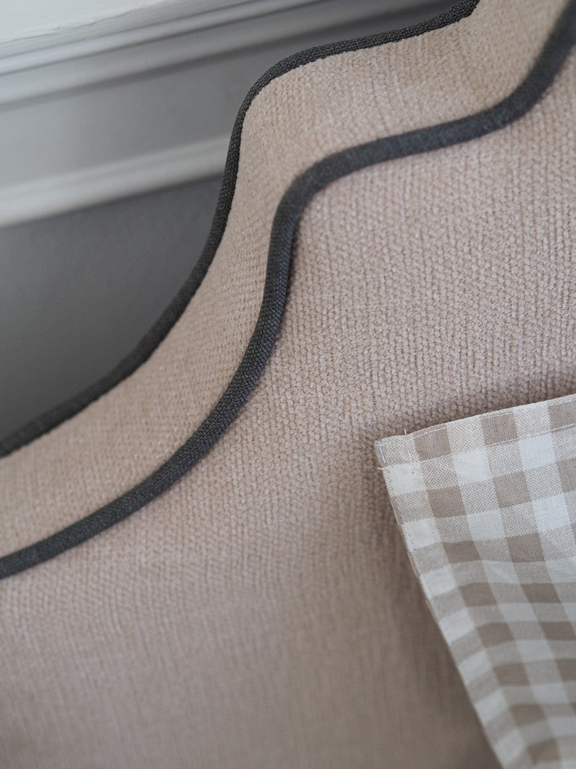 Łóżko tapicerowane Emma