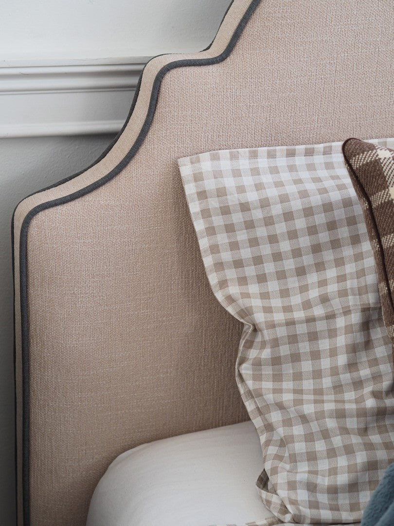 Łóżko tapicerowane Emma