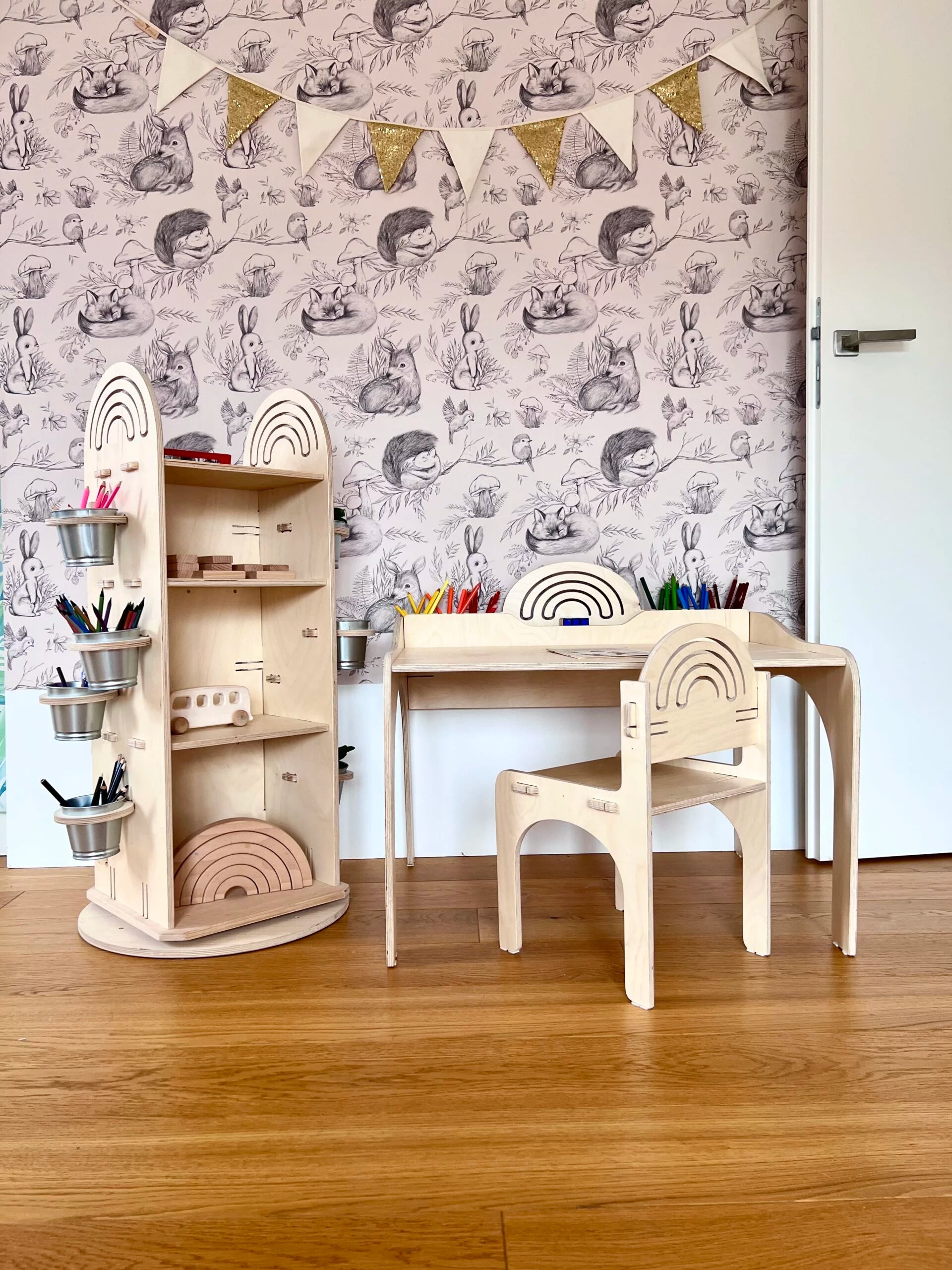 Biurko dziecięce Montessori
