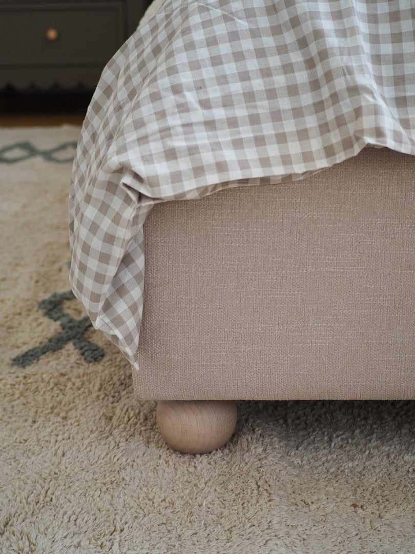 Łóżko tapicerowane Emma