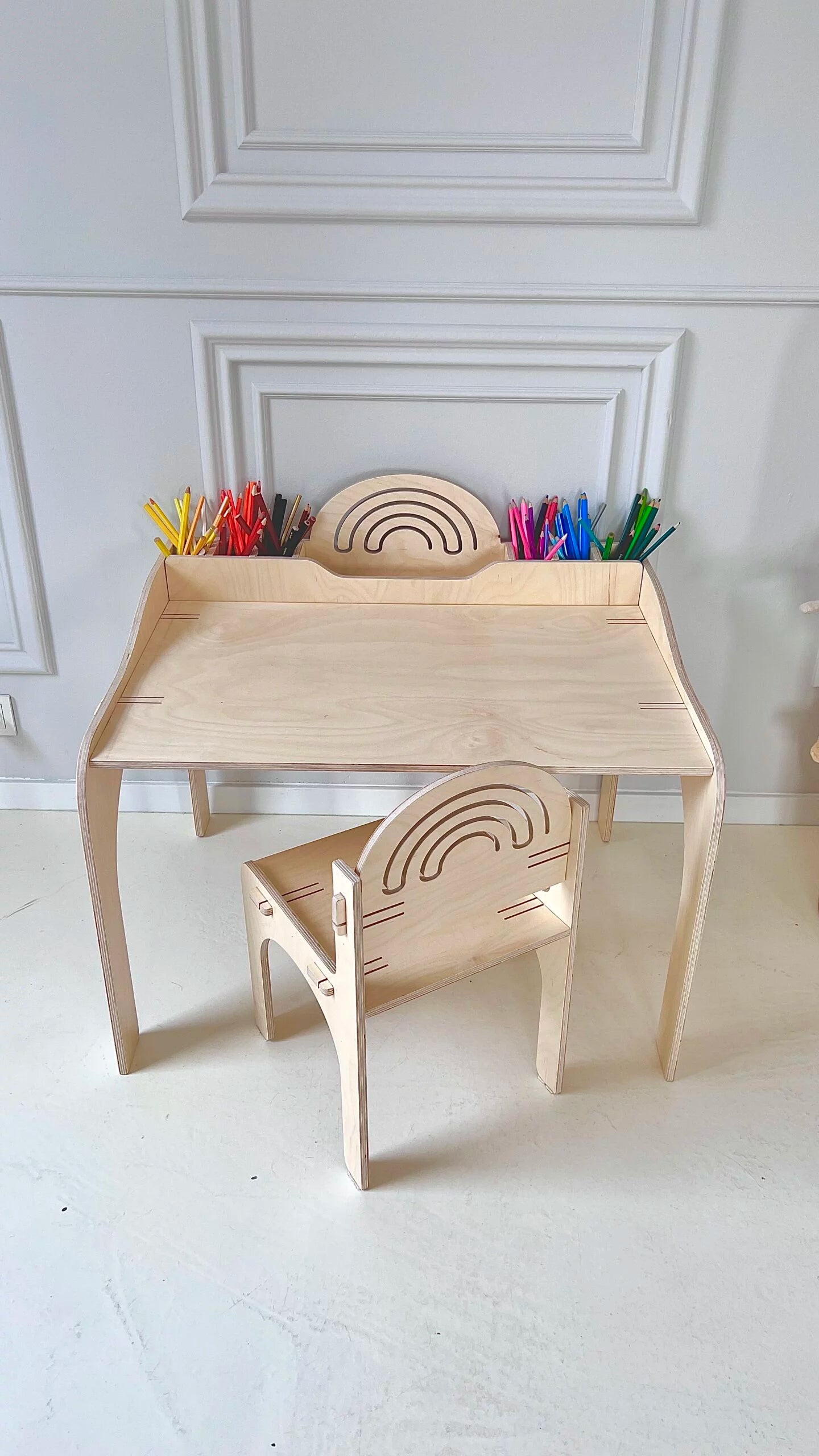 Biurko dziecięce Montessori