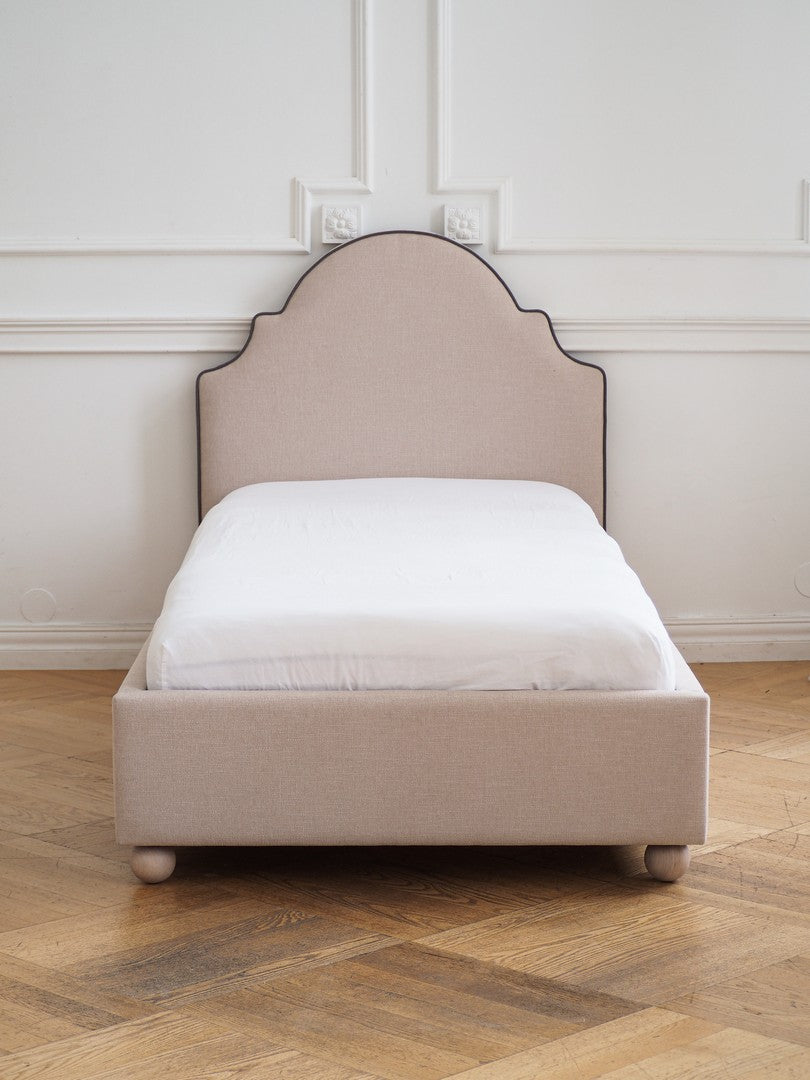 Łóżko tapicerowane Emma