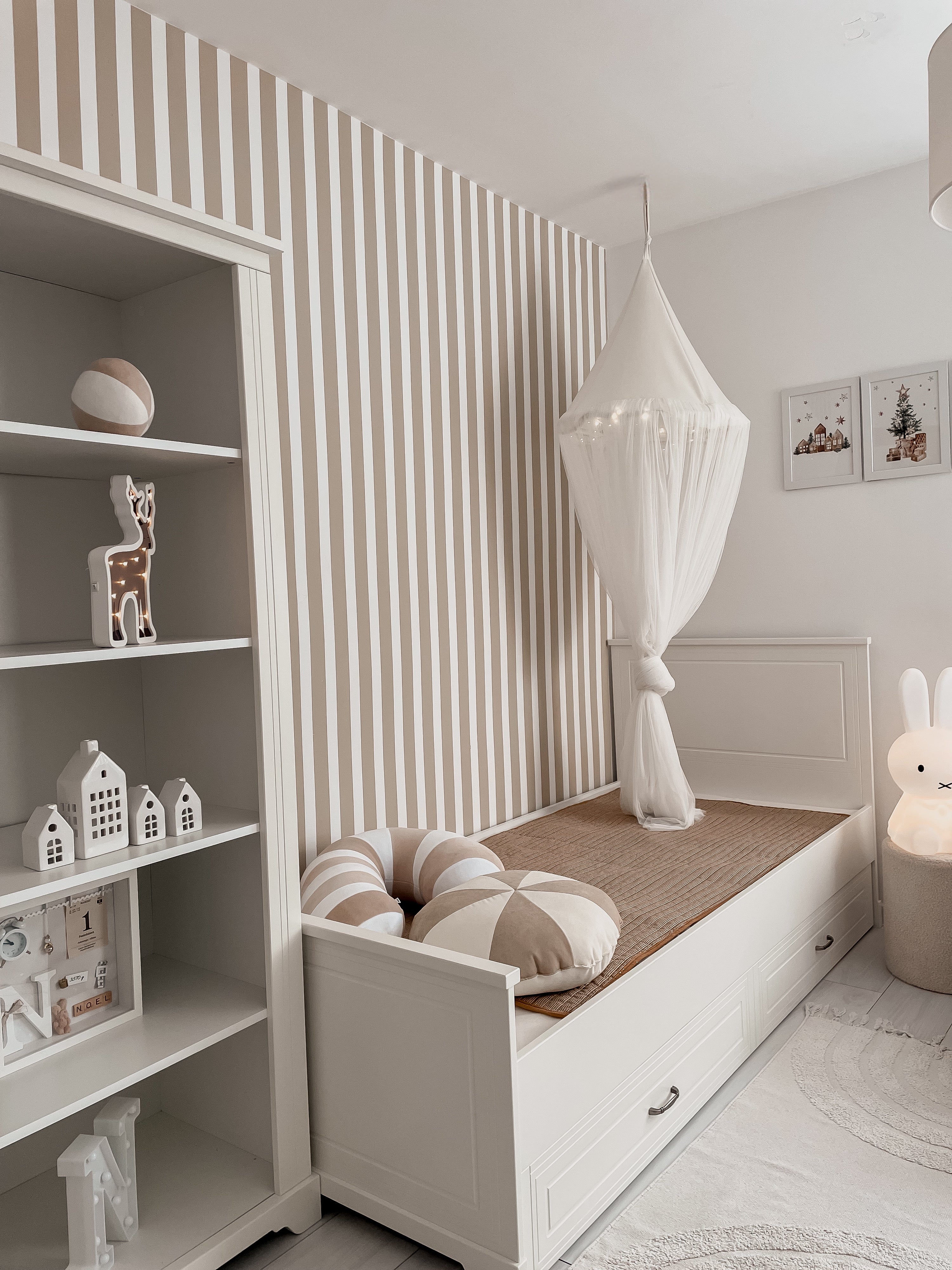 Łóżko dziecięce z szufladą i funkcją tapczanika 200x90 cm Melody