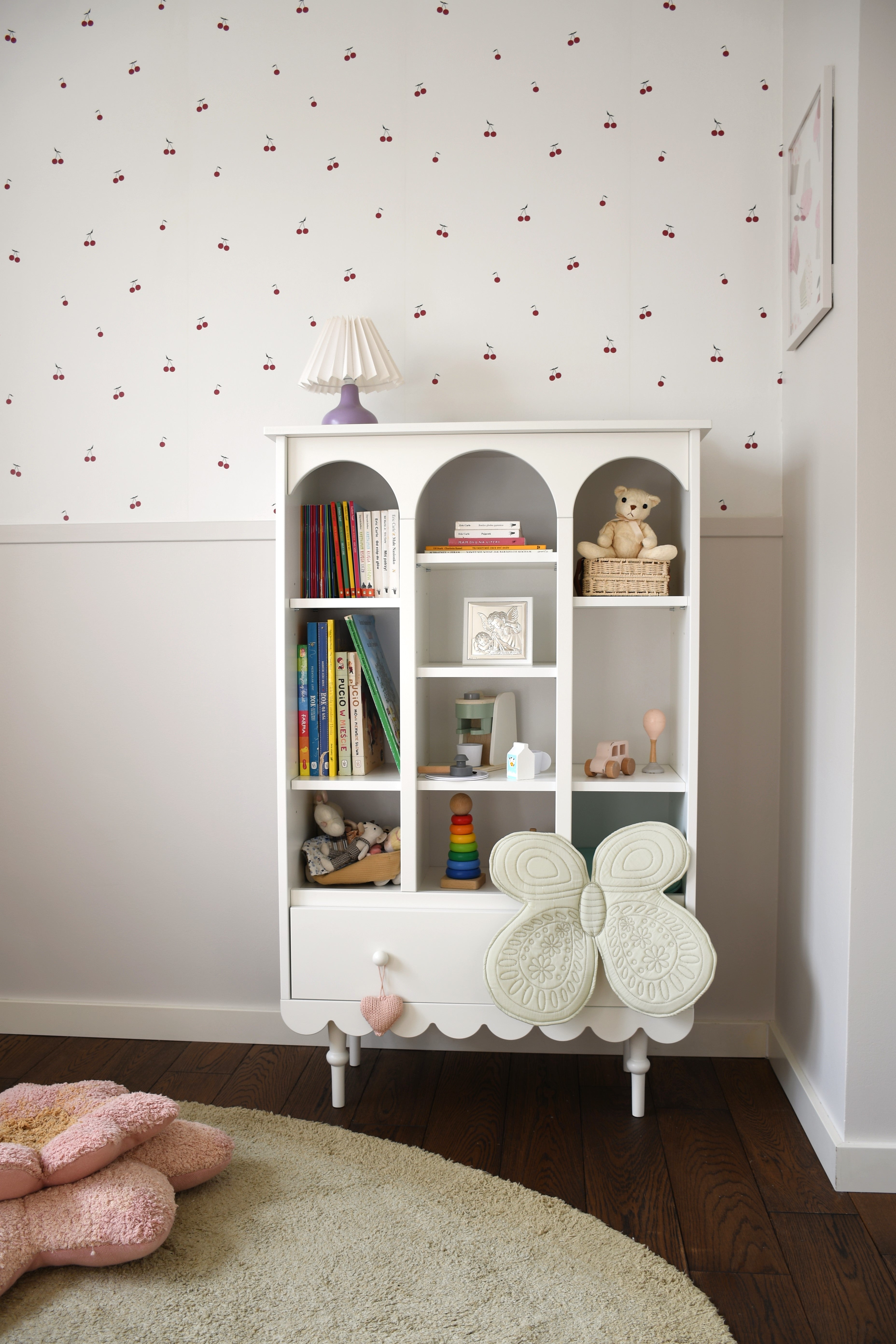 Tapeta małe wisienki