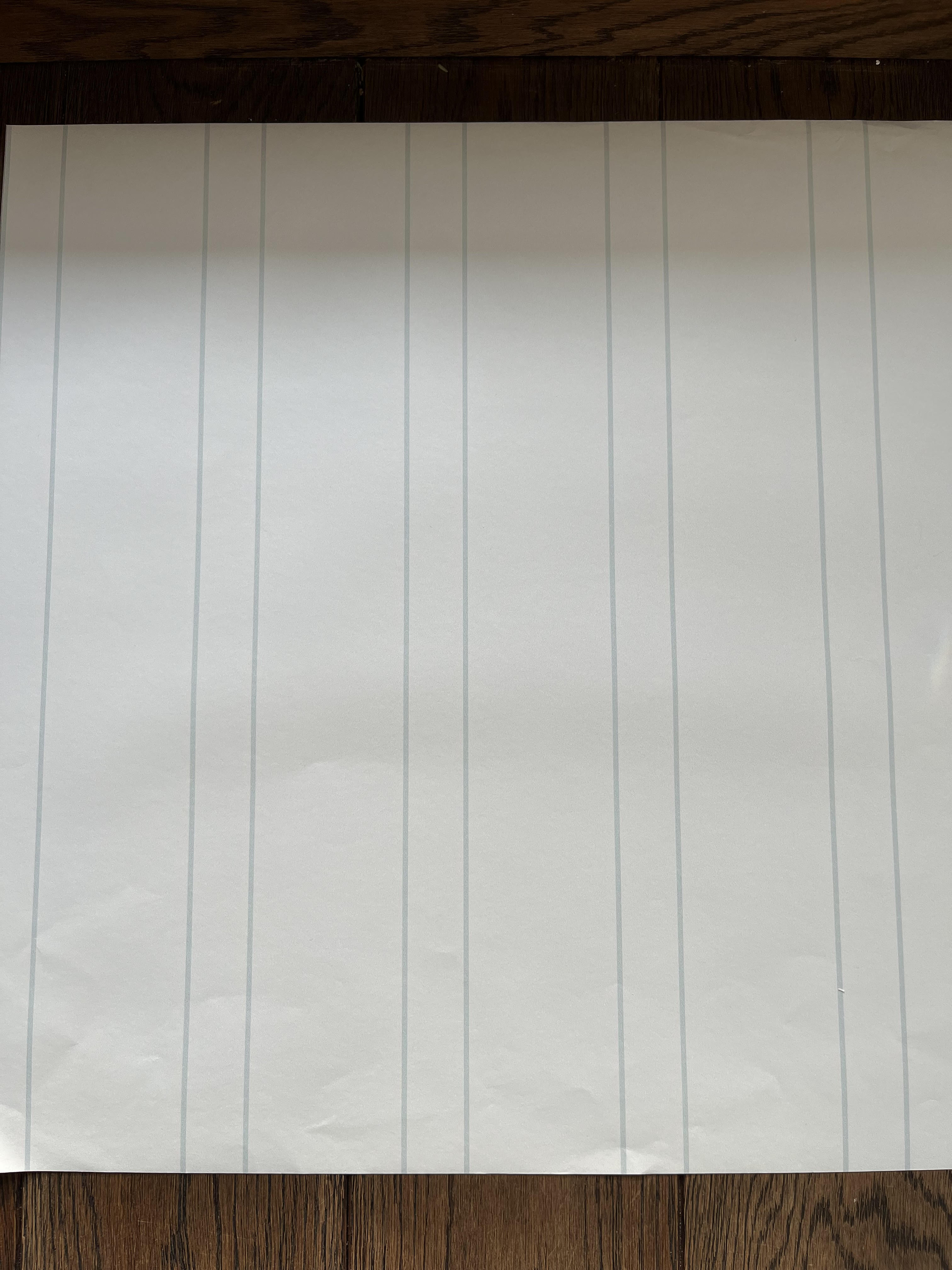 Tapeta delikatne paseczki błękit