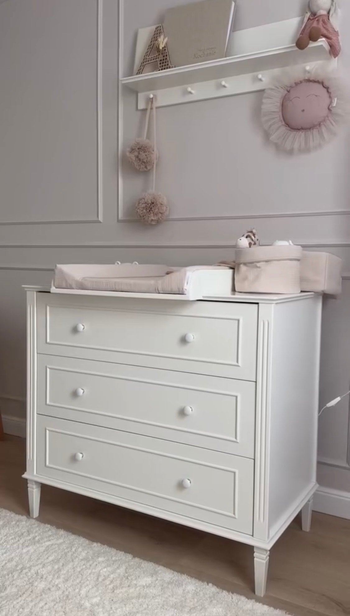 Aranżacja kącika do przewijania dla niemowlaka